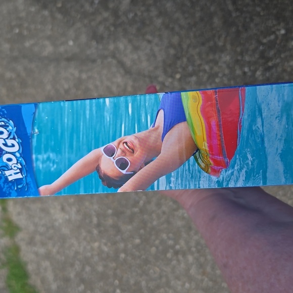 Bestway H2O Go! Rainbow Ribbon Tube - Picture 6 of 6